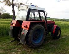 azotea cabina del camión acondicionador de aire montado en el tractor